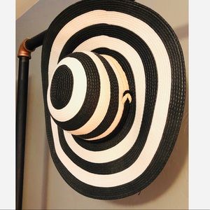 Vince Camuto | Floppy Sun Hat